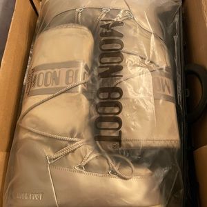 Moon Boots Icon Glance satin snow boots